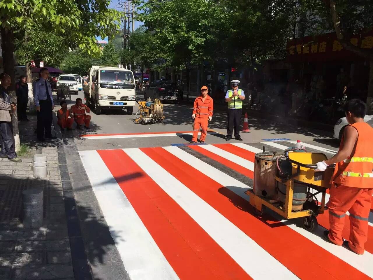 西安标线涂料|西安标线施工|西安标志牌-西安骏驰交通设施有限公司