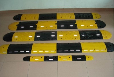 西安标线涂料|西安标线施工|西安标志牌-西安骏驰交通设施有限公司